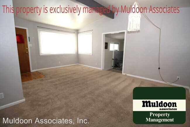 Foto del edificio - 3 br, 1.5 bath House - 1504 Custer Ave