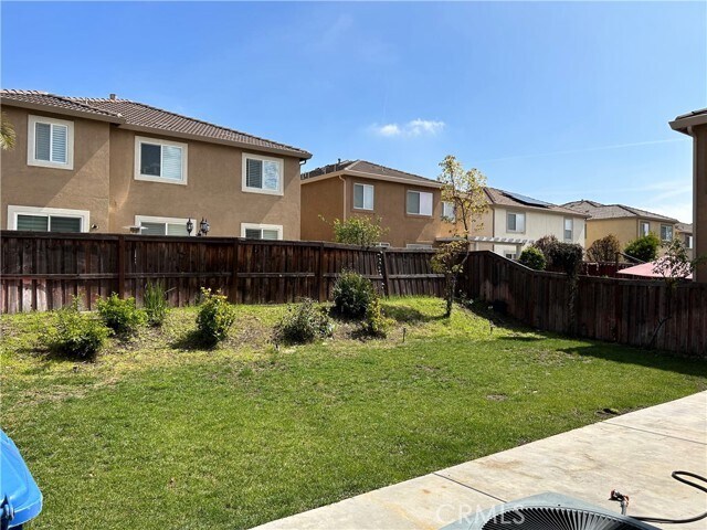 Building Photo - 2752 Lavender St