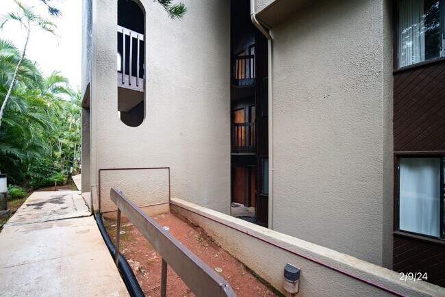 Foto del edificio - 2bd, 2 ba Condo in Lilipuna Rd, Kaneohe