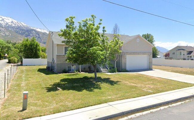 Building Photo - 1482 N 600 W