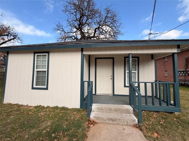 Building Photo - 3522 Roberts Ave