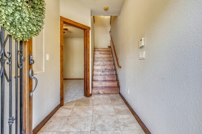 Foto del edificio - 1432 W 21st St