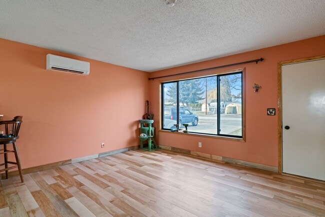 Foto del edificio - 3 Bedroom 1.5 Bath