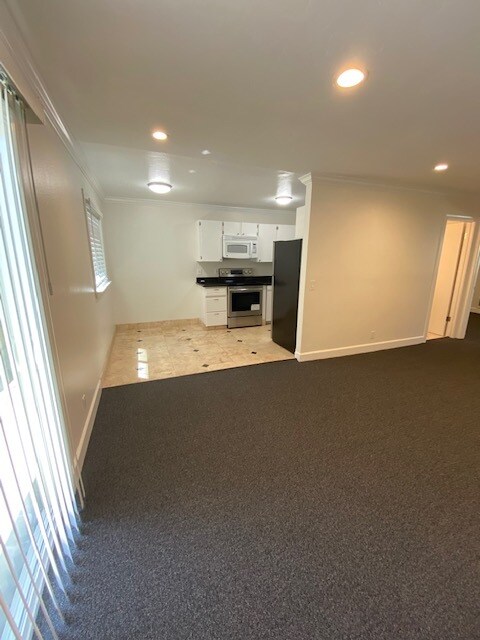 Foto del edificio - 740 Crocker Ave