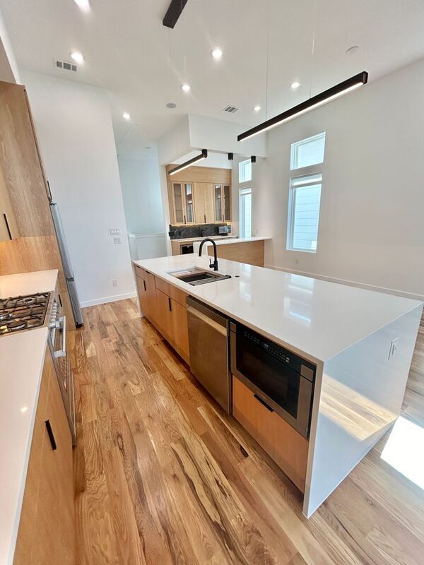 Foto del edificio - 426 Avenue L Ave
