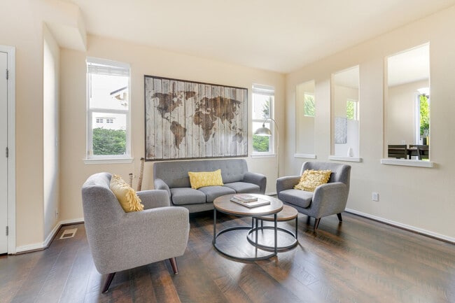 Building Photo - 111 Nellis Rd