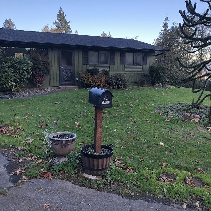 Foto principal - 74693 Hale Ln