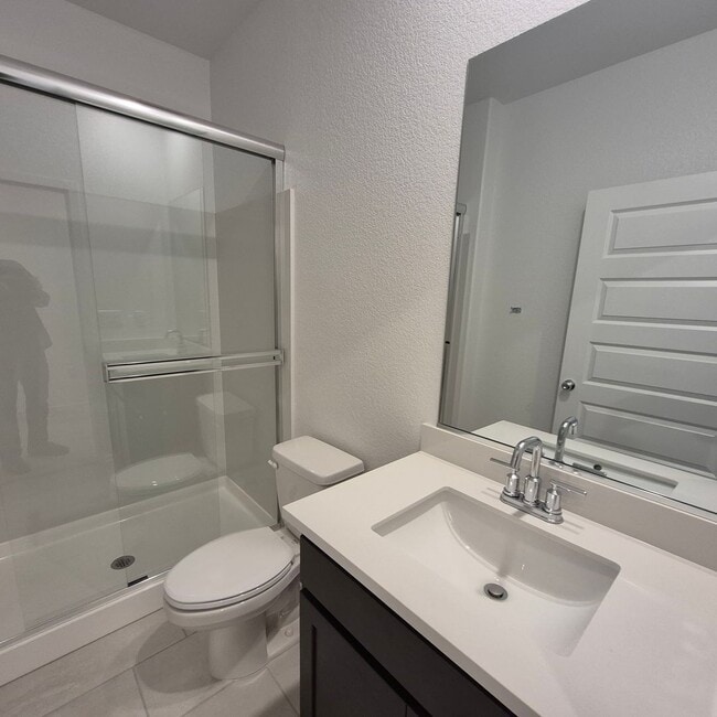 Building Photo - Brand New 4 Bedroom Home in Lennar's Cyan Community