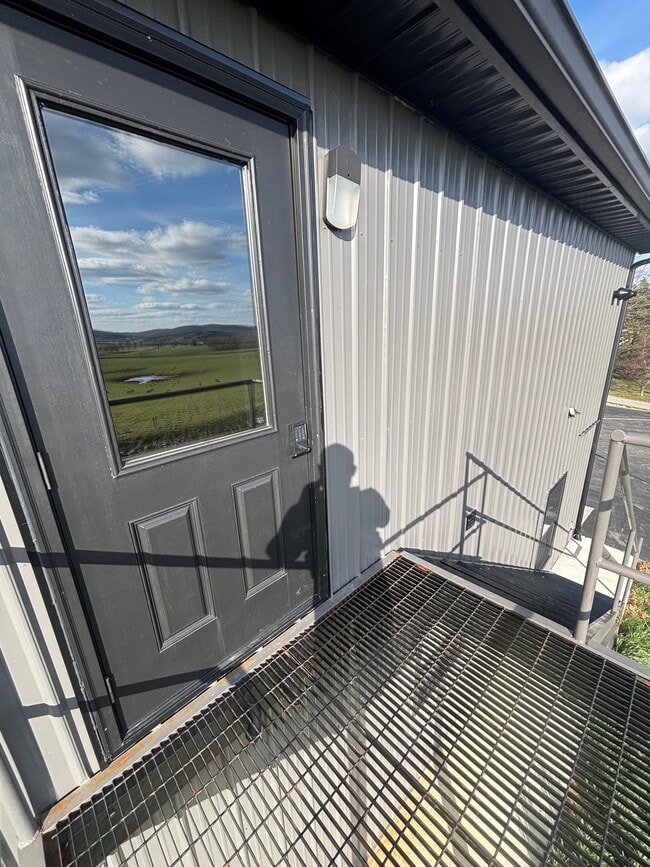 Building Photo - 52 Jackson Rd