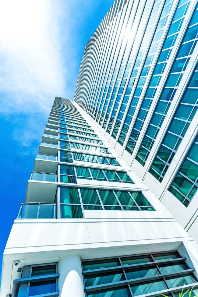 Building Photo - K2 Apartments