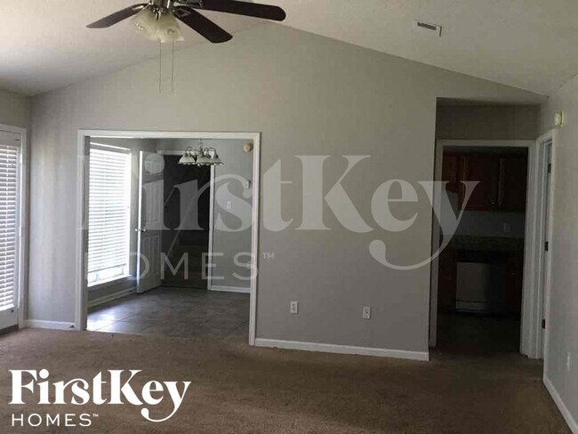 Building Photo - 1665 Central Trails Dr