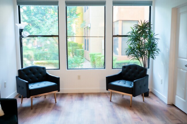 Foto del edificio - 6900 E Princess Dr