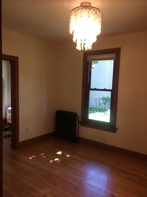 bedroom - 946 E Johnson St