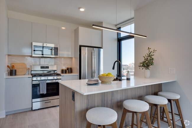 Building Photo - The Avra West Loop