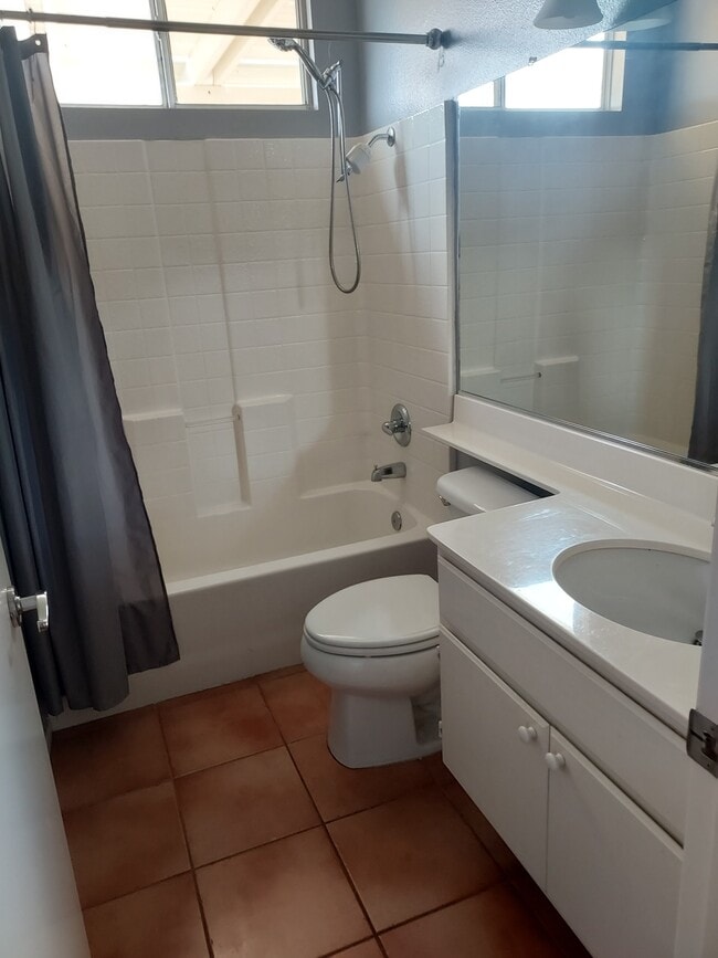 Building Photo - 5962 Turnberry Dr