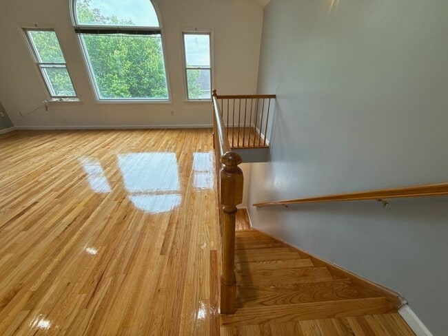 Foto del edificio - 318 Linden Ave