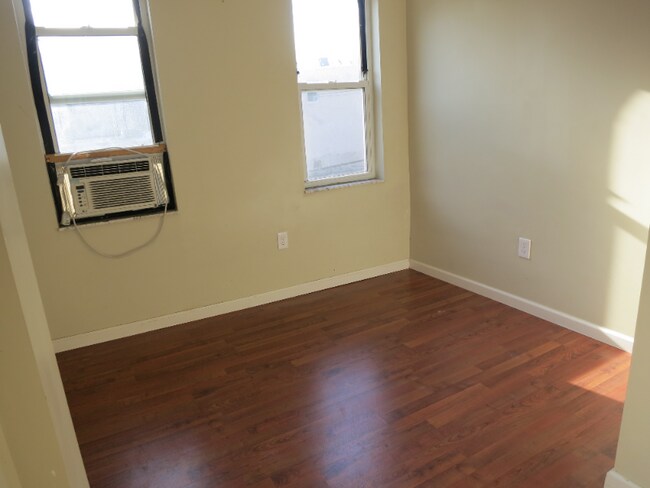 Foto del edificio - 1444 S 7th St