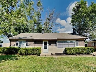 Building Photo - 457 Park Dr