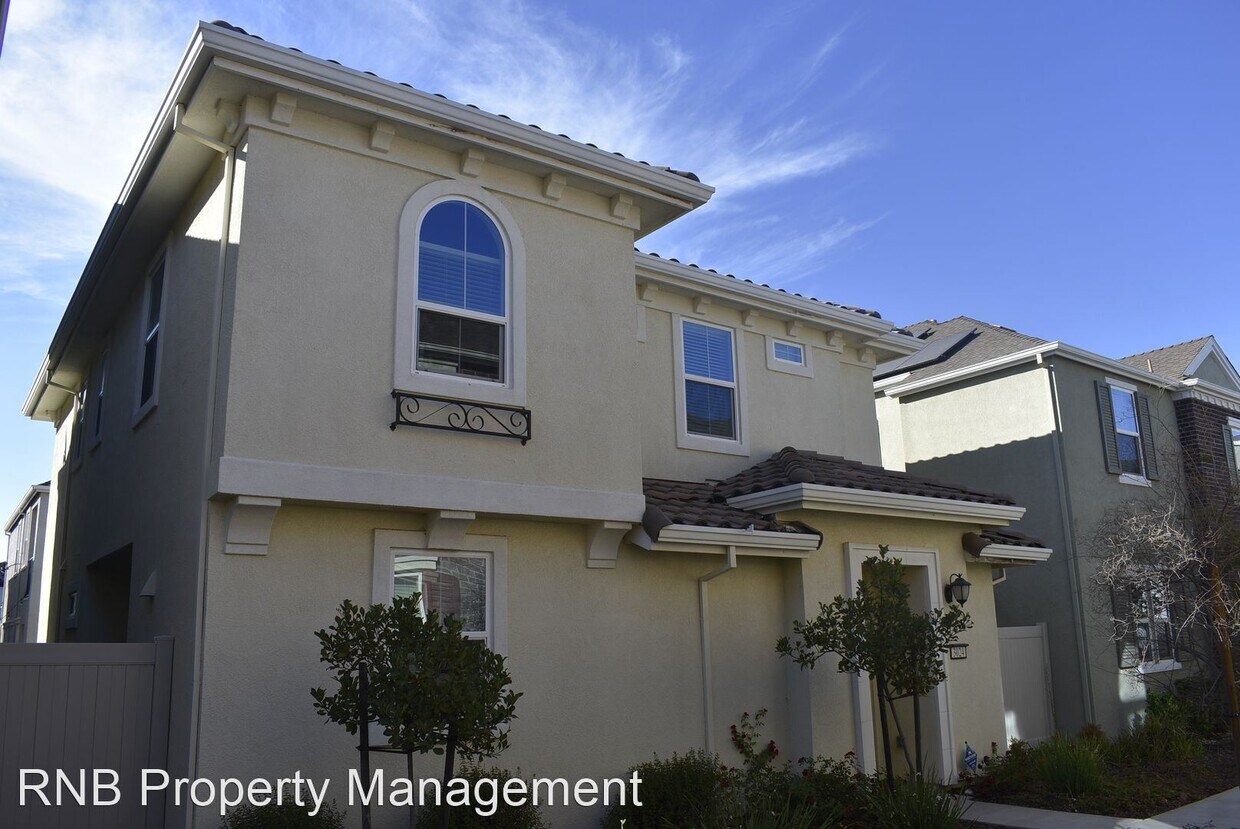 Foto principal - 4 br, 3 bath House - 3024 Verwood Place