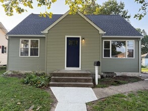 Building Photo - 518 Tatum St