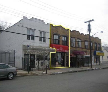 Foto del edificio - 17808 Sayres Ave