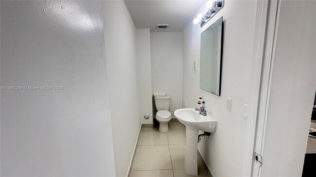 Building Photo - 25874 SW 139th Ct
