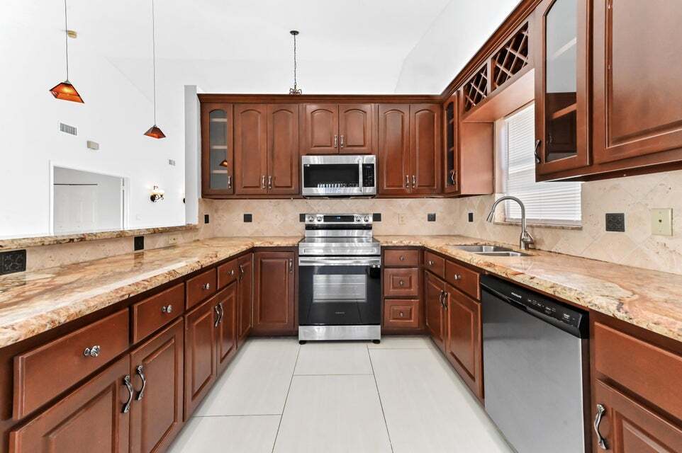 Foto principal - 21757 Contado Rd