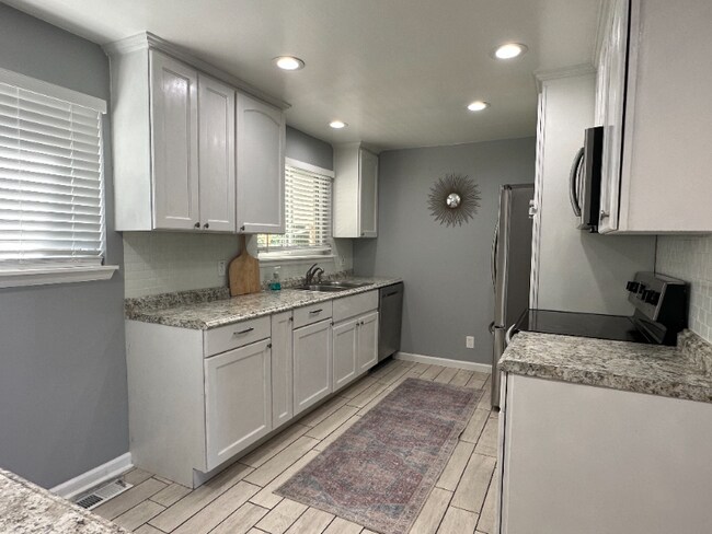 Foto del edificio - 7130 Beach St