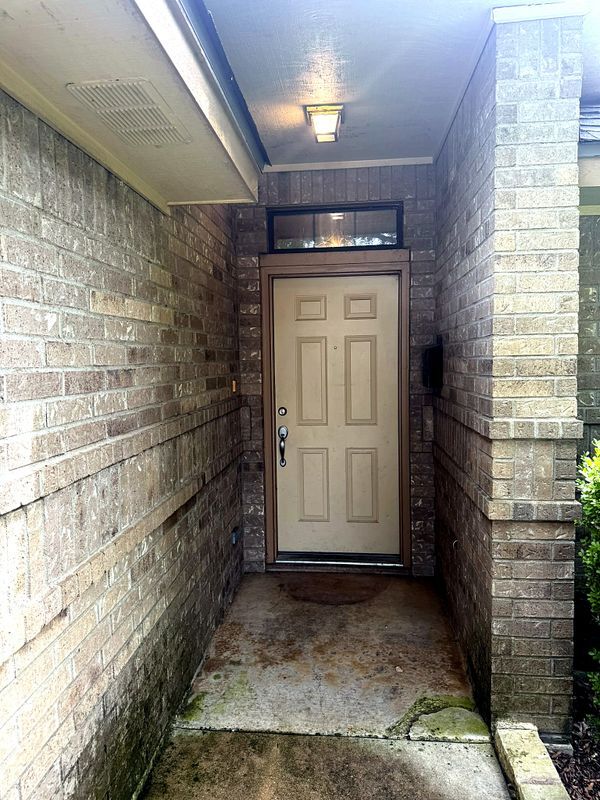Building Photo - 1518 Chardonnay Dr