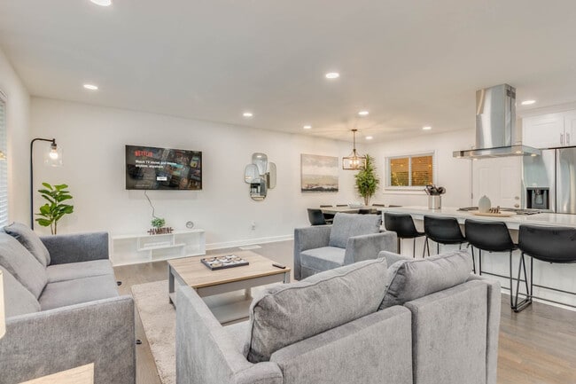 Building Photo - 3490 Turner Heights Dr