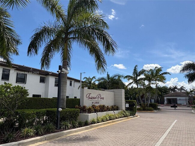 Foto del edificio - 152 SW 185th Way