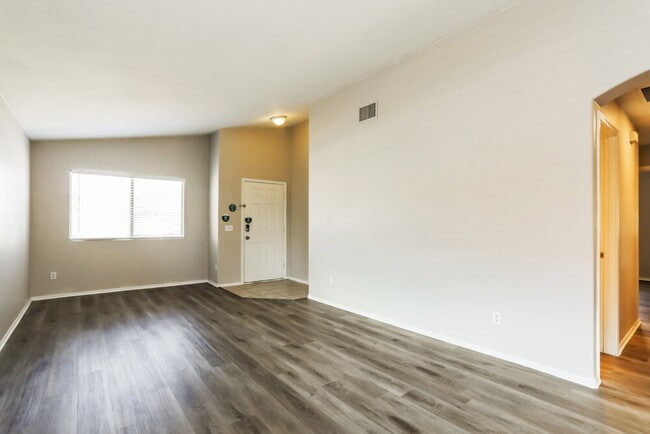 Building Photo - 9454 E Pale Blue Topaz Ln
