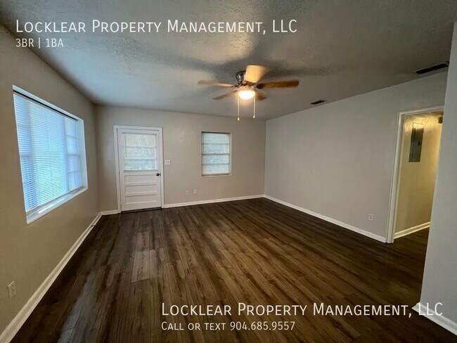 Building Photo - 227 W 43rd St. Jacksonville, FL 32208