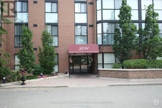 Building Photo - 2091-2091 Hurontario St