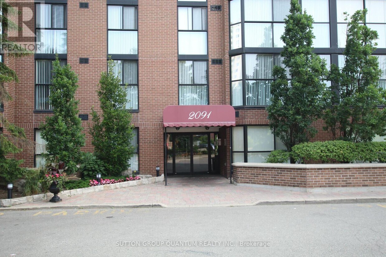Photo principale - 2091-2091 Hurontario St