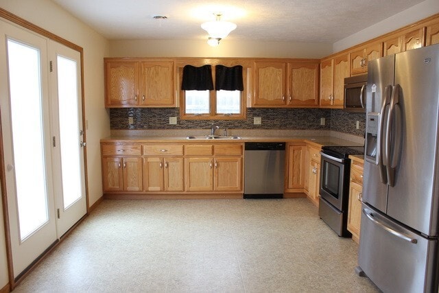 Building Photo - 3 bed 2 bath in Ogden