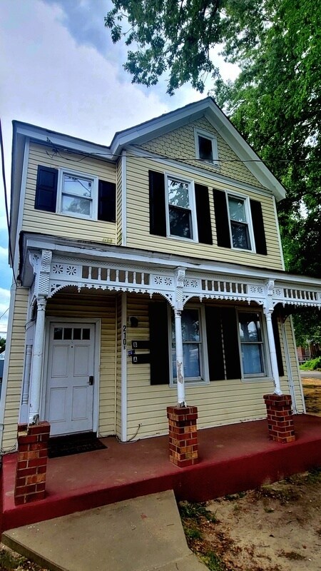 Foto del edificio - 2106 Boston Ave