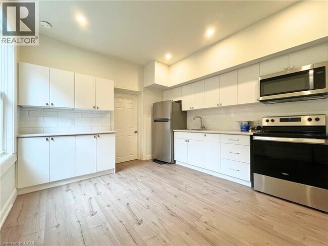 Building Photo - 24-26 CAYUGA Street Unit# 26a