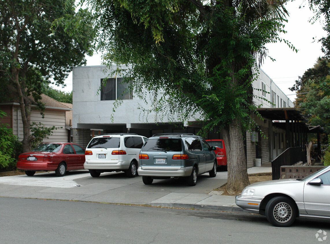 Building Photo - 920 Kentucky St