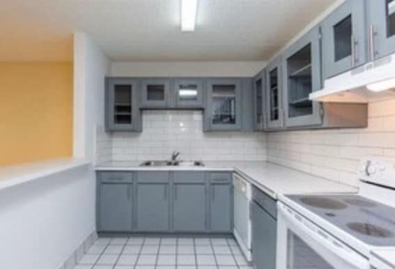 Building Photo - 14850 Naranja Lakes Blvd