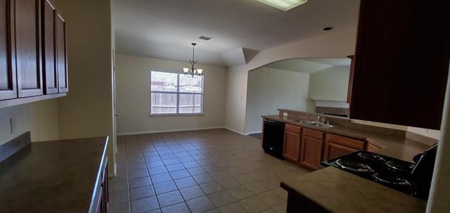Building Photo - 104 Rambling Way
