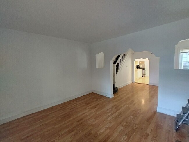 Foto del edificio - North Philadelphia 3 Bedroom Home