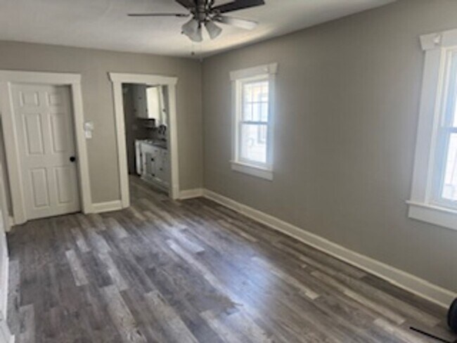 Foto del edificio - Newly Remolded 3 Bedroom in Waldo!!!