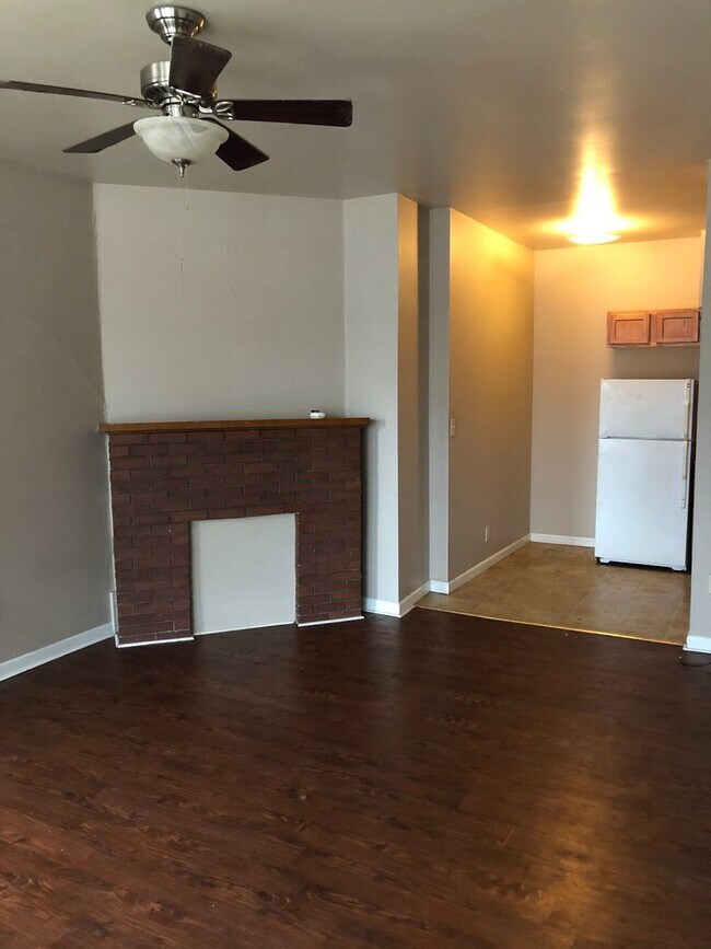 Foto del edificio - Ample Square LLC - 721 North St.