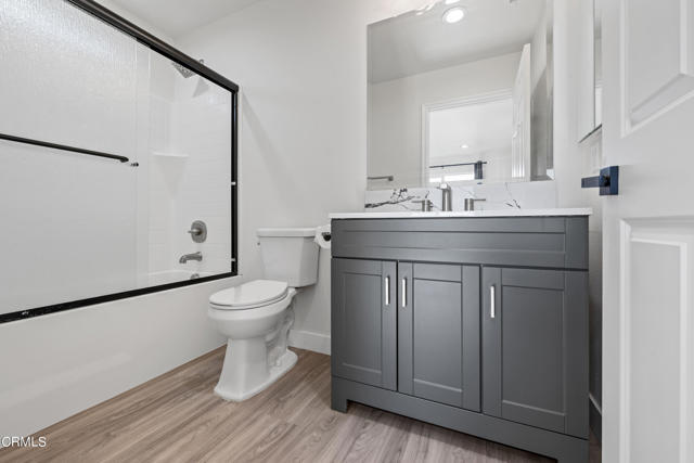 Building Photo - 626 Devirian Pl