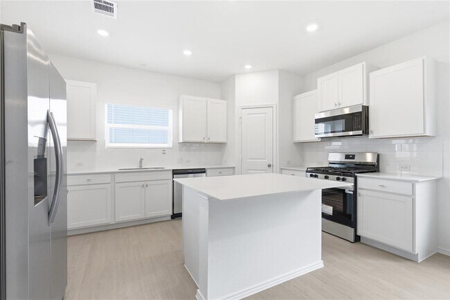 Foto del edificio - 1404 Roaming Oak Bnd