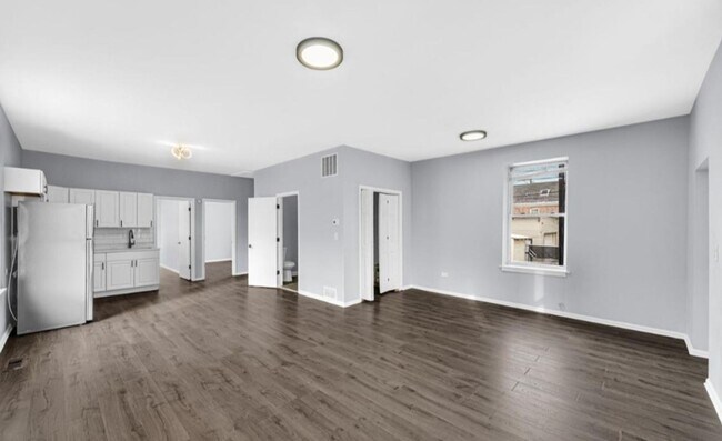 Building Photo - 2244 S. Spaulding Avenue