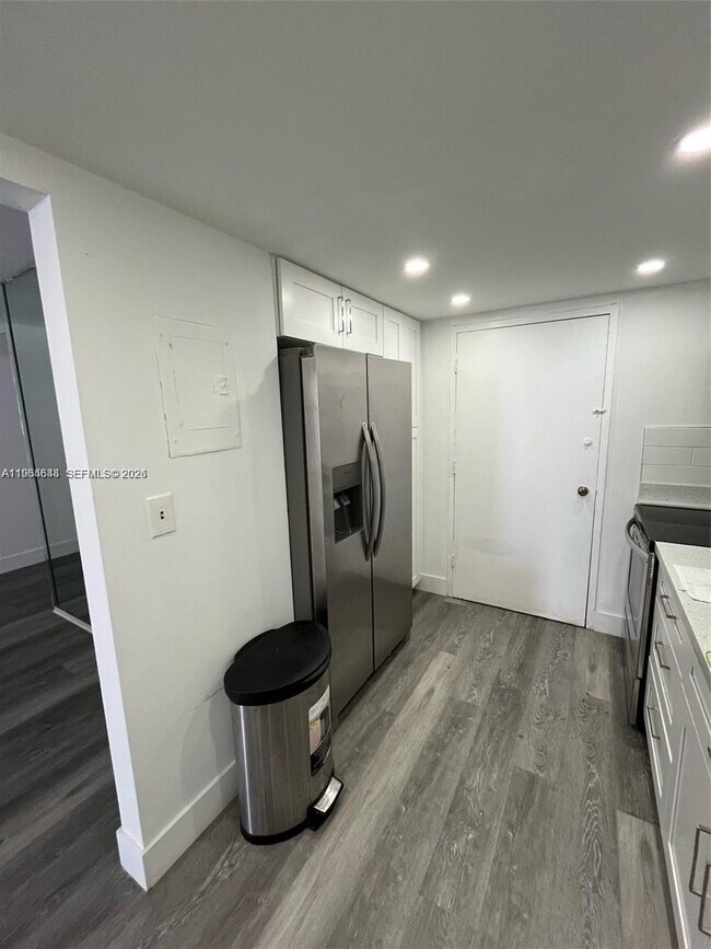 Foto del edificio - 18071 Biscayne Blvd