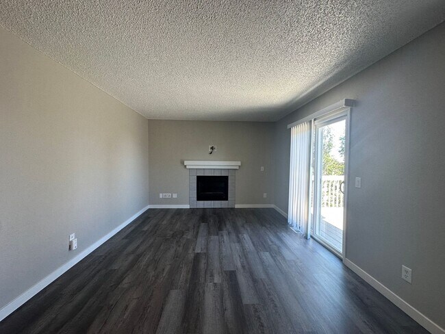 Foto del edificio - 5 Bedroom In Constitution Hills