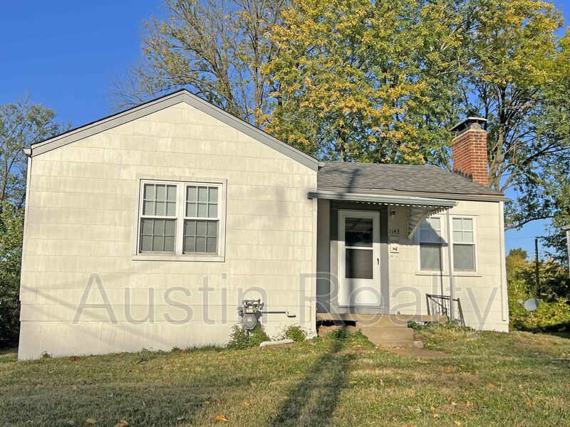 Primary Photo - 1143 Hilltop Dr